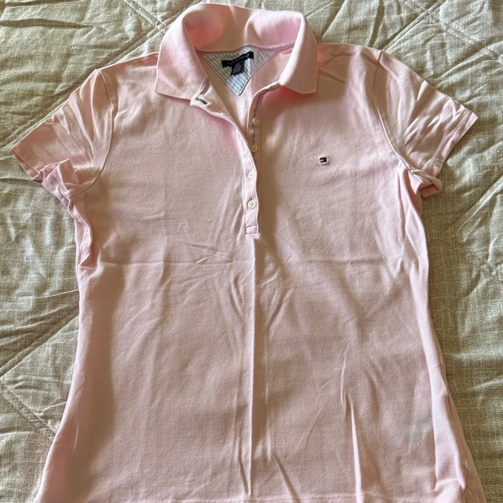 Tommy Hilfiger Polo Shirts in Pink and Light Pink - Picture 2 of 5